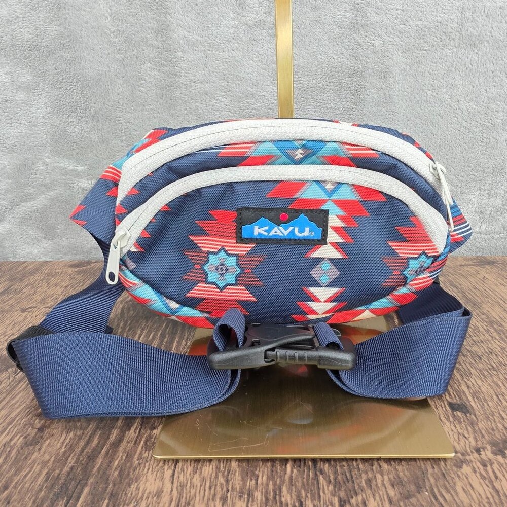KAVU Spectator Belt Bag Waist Fanny Pack Crossbody Boho Festival Southwest Aztec